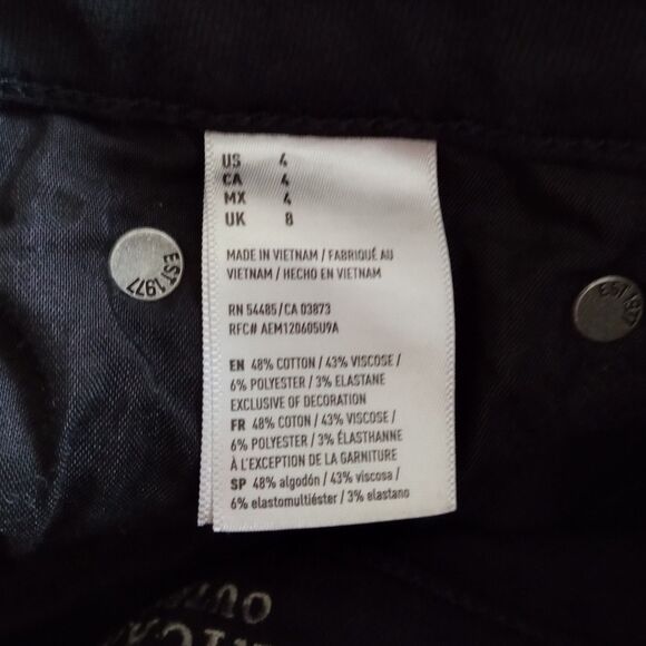 AMERICAN EAGLE Mini Jean Skirt Sz 4 Women's Black Stretch Denim Raw Hem - Picture 4 of 4